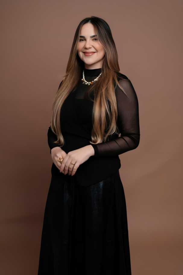 Dra. Vicka Medeiros, dermatologista em Recife